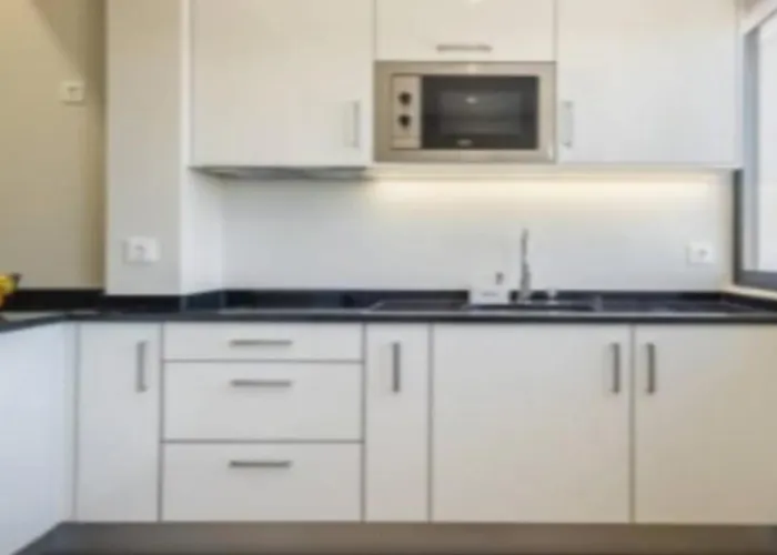 Superb In פונשל